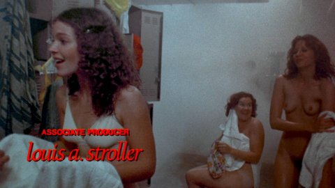 Sissy Spacek, Nancy Allen, Amy Irving, Cindy Daly - Fully Naked Scenes in Carrie (1976)