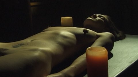 Nette Detroy - Fully Naked Scenes in Fetus (2008)