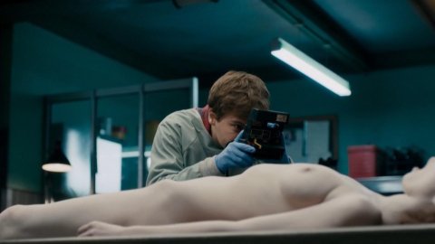 Olwen Catherine Kelly - Fully Naked Scenes in The Autopsy of Jane Doe (2016)