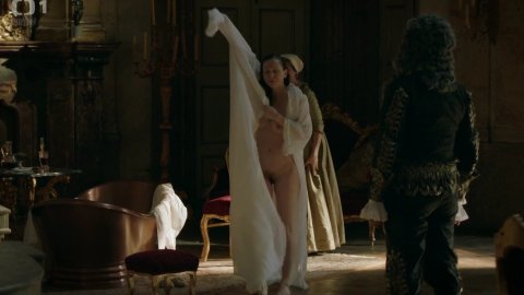 Zuzana Stivinova - Fully Naked Scenes in Mária Terézia s01e01 (2017)