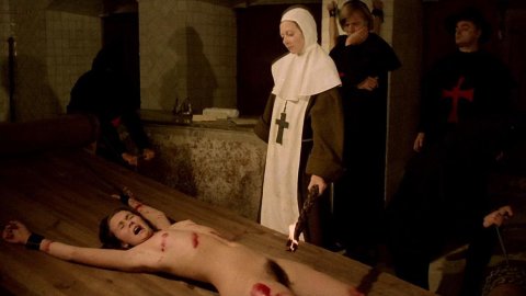 Susan Hemingway - Fully Naked Scenes in Love Letters of a Portuguese Nun (1977)