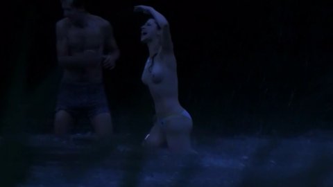 Sarka Vankova, Irena Machova, Ida Sovova, Katerina Odarcenkova - Fully Naked Scenes in Panic je nanic (2006)